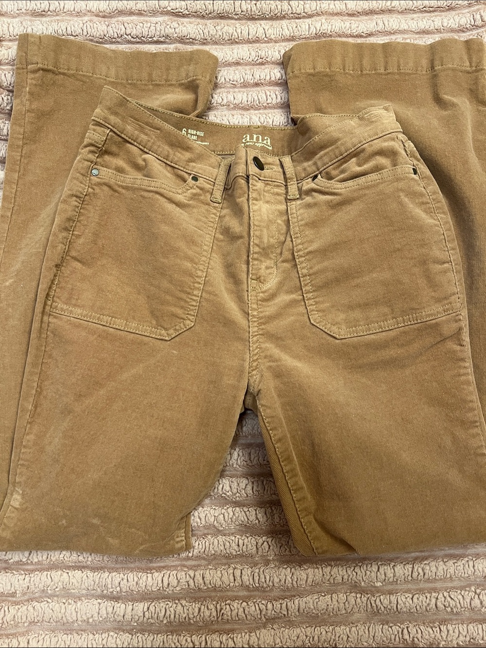 a.n.a Women’s High Rise Light Brown Corduroy Bootcut Flare Jeans/Pants